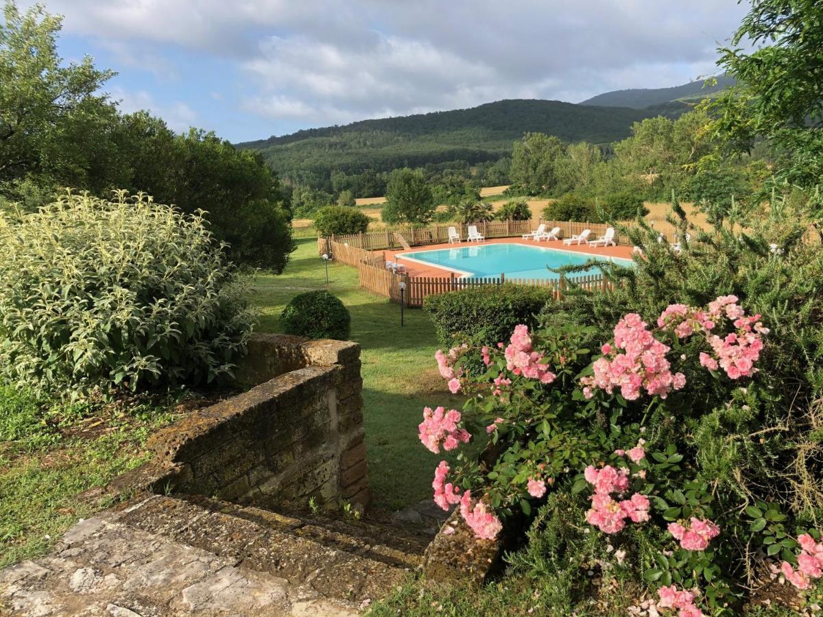 Agriturismo Santa Lorica Sassetta Exteriér fotografie