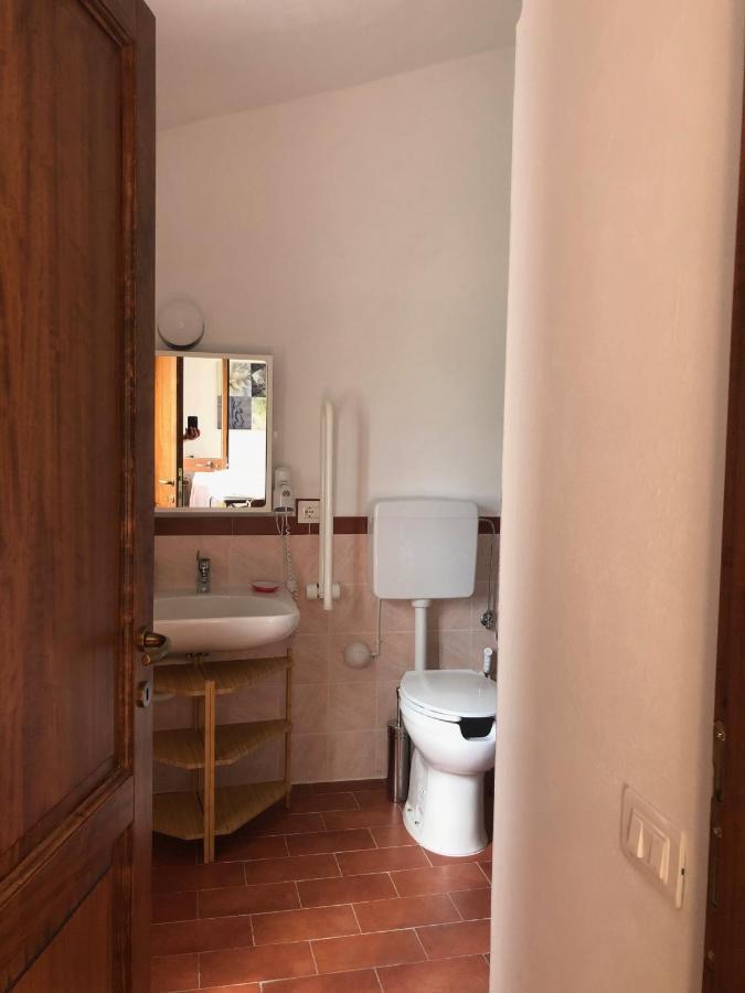 Agriturismo Santa Lorica Sassetta Exteriér fotografie